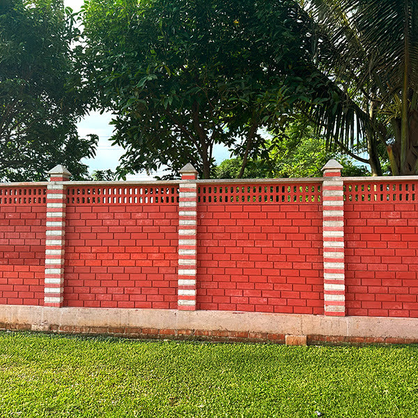 Grade BIM Boundary Wall - BW302 | Column 10×10